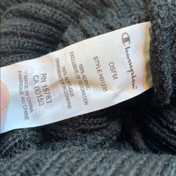 Champion Script Logo Beanie - Black NWT - Picture 5 of 13